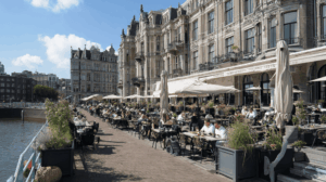 een van de grootste terrassen van nederland